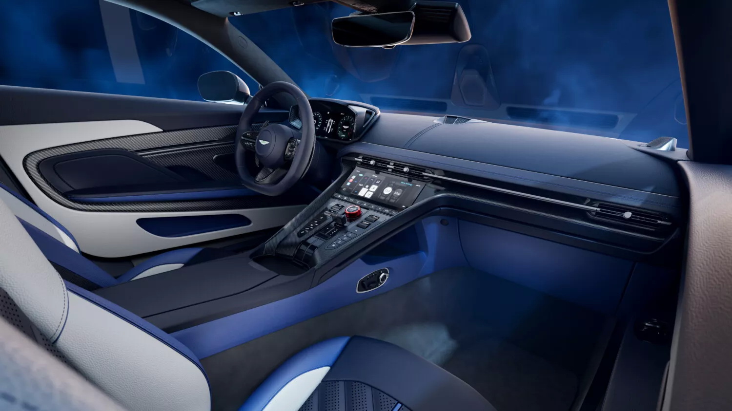 Η νέα Aston Martin DB12 S έφτασε με 700 άλογα!